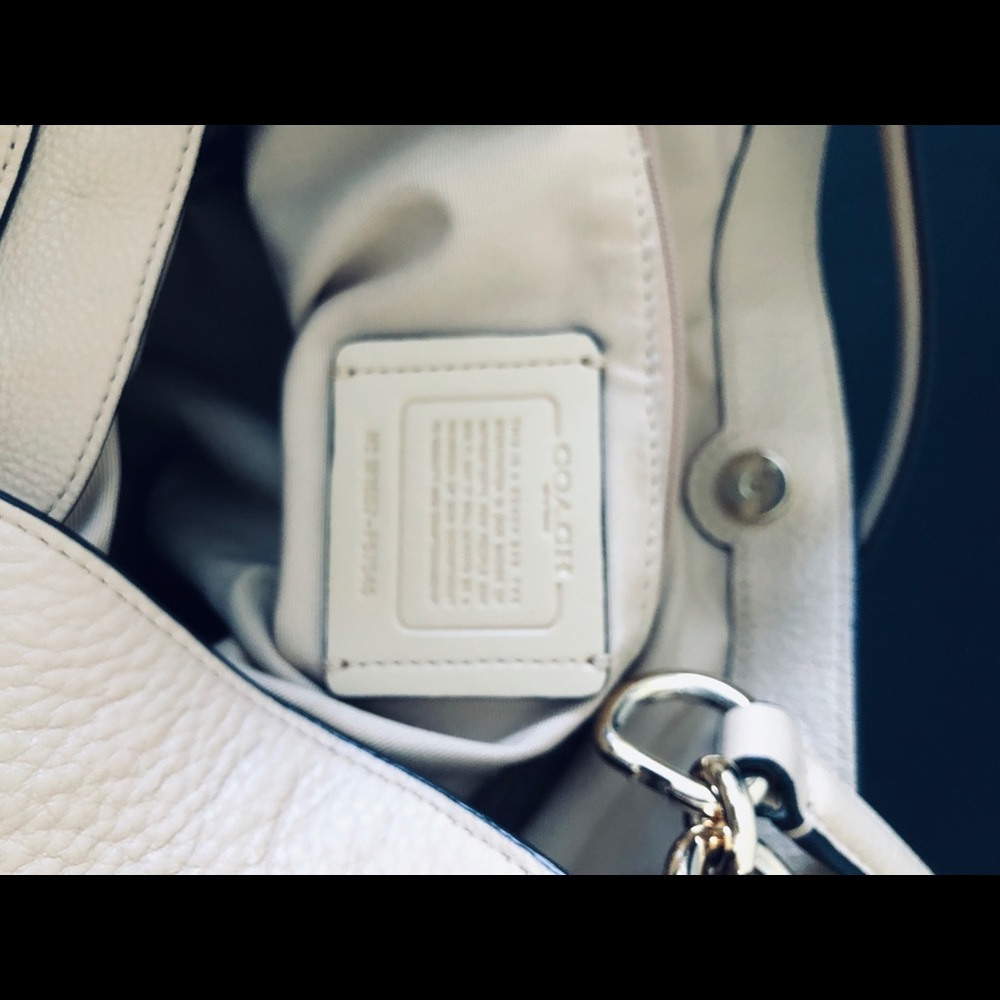 Coach Handbag - Picture 6 of 6